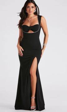 Maxi Black Dress