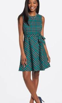 Sleeveless Bow Waisted Love Circle Dress in Green Plaid.