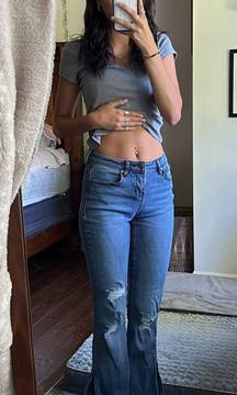 Low waisted bell bottom jeans! 