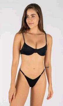 ONEONE Swimwear Lupita Bikini Top in Black size XL Swim Beach