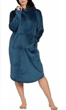 32 DEGREES Heat Women's Hooded Cozy Plush‎ Sleep Lounger, S/M Teal