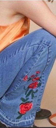 Umgee Floral Embroidered High Rise Raw Hem 5 Pocket Flare Jean 30