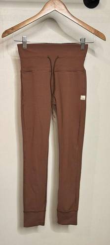 Vuori  Daily Legging Hazelnut