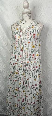 Well Worn  Countryside Floral Linen V-neck Ruffle Tie Waist Maxi Dress Size S