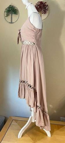 Main Strip NWT!  Apricot Lane Boutique Blush Beige Crochet Cut Out Boho Dress M