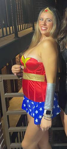 Wonderwoman costume NEW Red