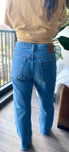 Levi’s Wedgie Straight Ankle Jeans