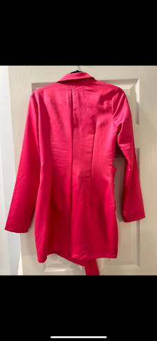 Pretty Little Thing Hot Pink Blazer Dress