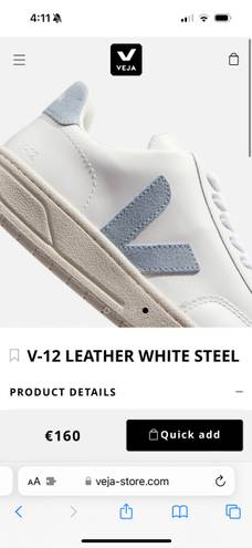 VEJA NIB Size 6  V-12 Leather Sneakers