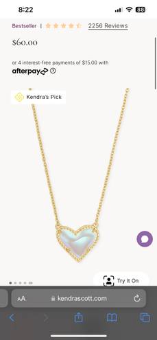 Kendra Scott Ari Heart Gold Pendant Necklace In Dichroic Glass