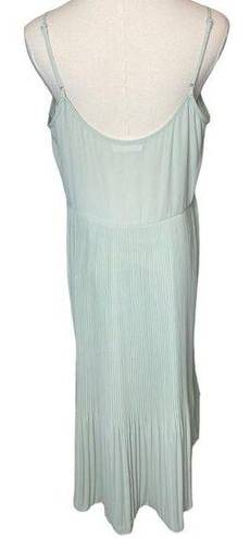 Oak + Fort  Spaghetti Strap Pleated Scoop Neck Midi Dress Mint Green, size Small