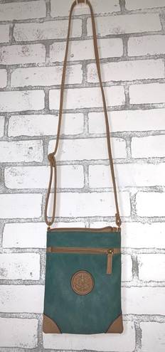 Chateau Adjustable Crossbody Bag