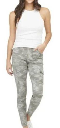 Spanx NWT  Stretch Twill Ankle Cargo Pant Stone Wash Camo