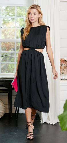 TCEC | Side Cut Midi Dress | L | Black | CD02559