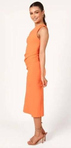 Petal and Pup  Nadene Orange One Shoulder Midi Dress 2