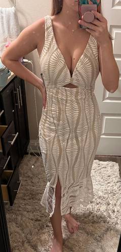 GUESS Ivory & Nude Midi Dress