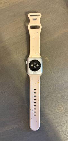 Apple Watch Series 3 38mm Silver