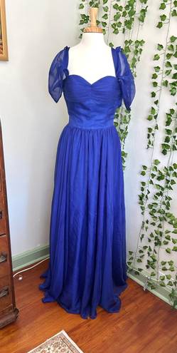 Fame and Partners Royal Blouse Off The Shoulder Evening Gown