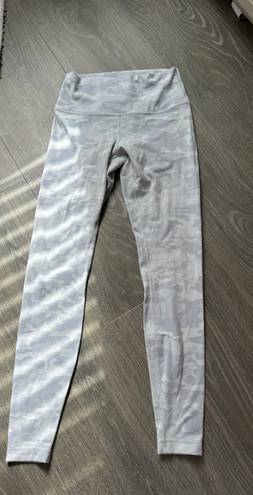 Lululemon Wunder Under Leggings 28”