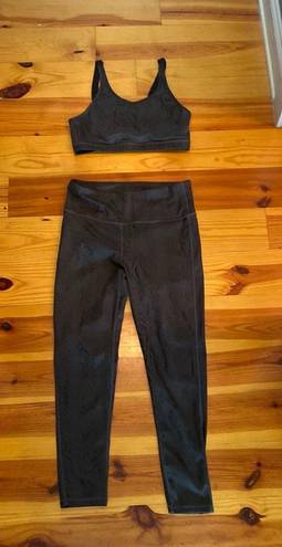 Mono B Clothing Mono B Sports Bra And leggings Size Large 