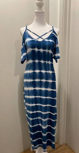 Caution to the Wind  Blue & White Tie Dye Off-the-Shoulder Fitted Maxi Dress - M