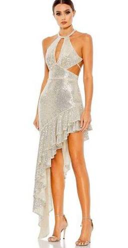 Mac Duggal  Ieena 11274 Sequined Silver Halter Cut Out Ruffle Dress 2 NWT