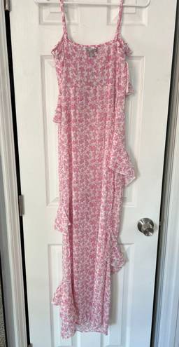 Pretty Little Thing Floral Maxi Dress