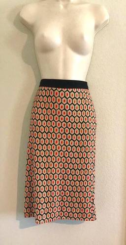 Trina Turk Like new  side zip lined pencil skirt.