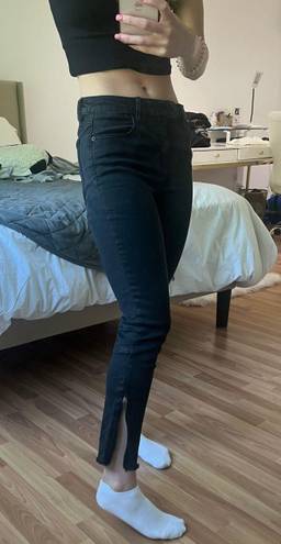 Hidden Jeans With Bottom Zipper And Double Button