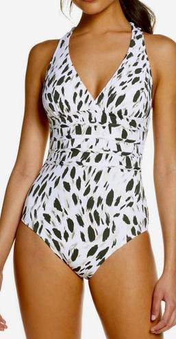 La Blanca Womens One Piece Swimsuit