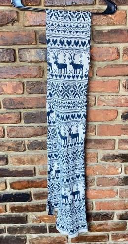 Forever 21  Tan Navy Blue Reindeer Knit Winter Holiday Rectangle Scarf Women's