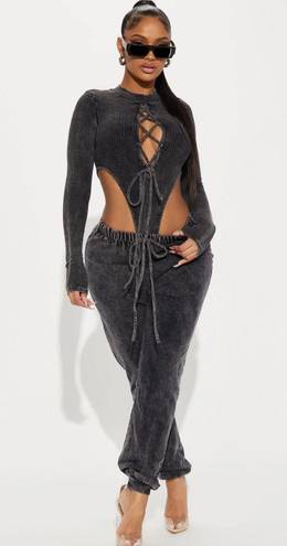 FashioNova Pants & Bodysuit Set