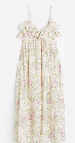 H&M NWT  ruffled romantic maxi dress