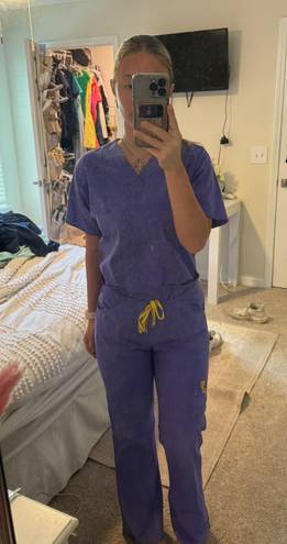 WonderWink purple wonder wink scrubs