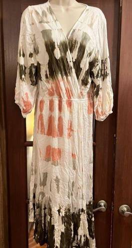 Young Fabulous and Broke Tie Dye Size Large Rayon Maxi Dress (no sash)