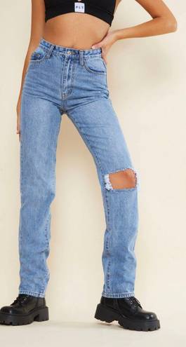 Pretty Little Thing Tall Light Blue Wash Open Knee Leg Straight Jeans