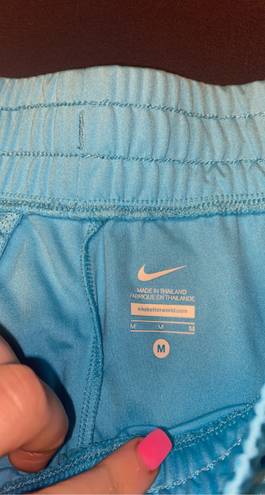 Nike VINTAGE BLUE BASKETBALL SHORTS! NEVER WORN!