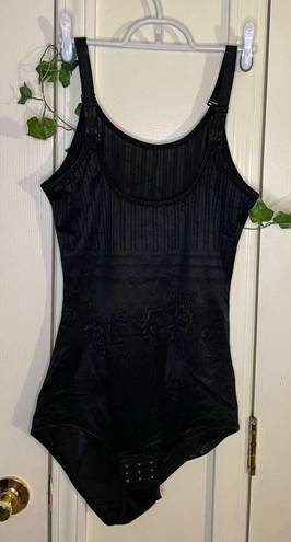 Shape wear Black Size XL