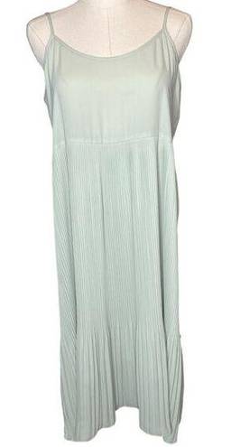 Oak + Fort  Spaghetti Strap Pleated Scoop Neck Midi Dress Mint Green, size Small