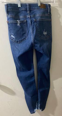 Judy Blue Distressed Skinny Jeans