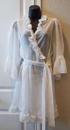 Betsey Johnson  Satin lace ruffle belted wrap Robe White Pearl size Medium