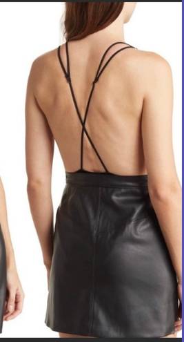 Wishlist Velour black Deep V-Neck bodysuit