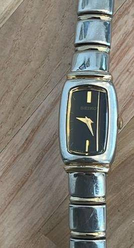 Seiko  Ladies Watch Vintage Two Tone Bracelet Black Dial Curve Crystal Gold Hands