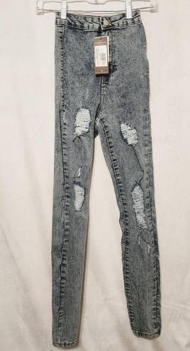 Pretty Little Thing  Vintage Wash Disco Ripped Hi-Rise Skinny Jeans Size 2 NEW