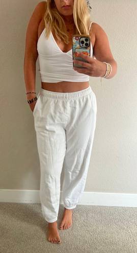 Aritzia sweatpants