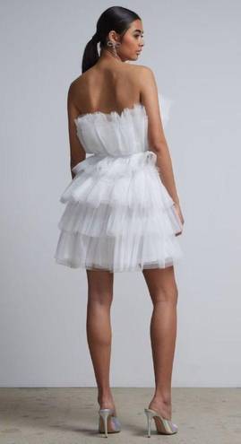 Krass&co NY &  White Tulle Ruffle Strapless Dress Size Small NEW