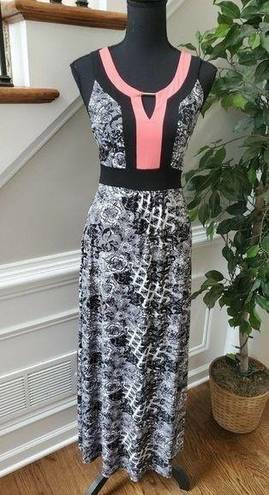 Susan Lawrence  Black/White Polyester Maxi Dress