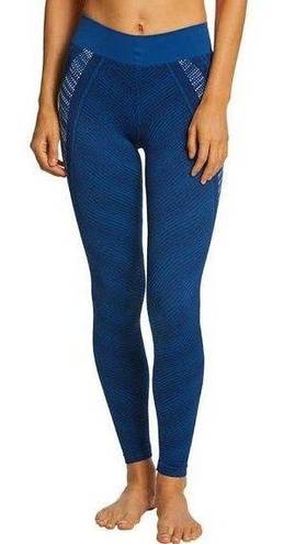 The Row Nux | In a Seamless Yoga Leggings | Small