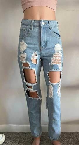 Pretty Little Thing Ripped Jeans
