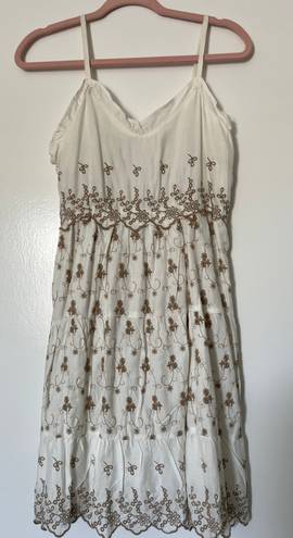 Jessica Simpson White Dress